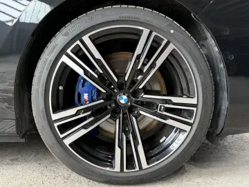 750e xDrive Limousine M Sportpaket DAB