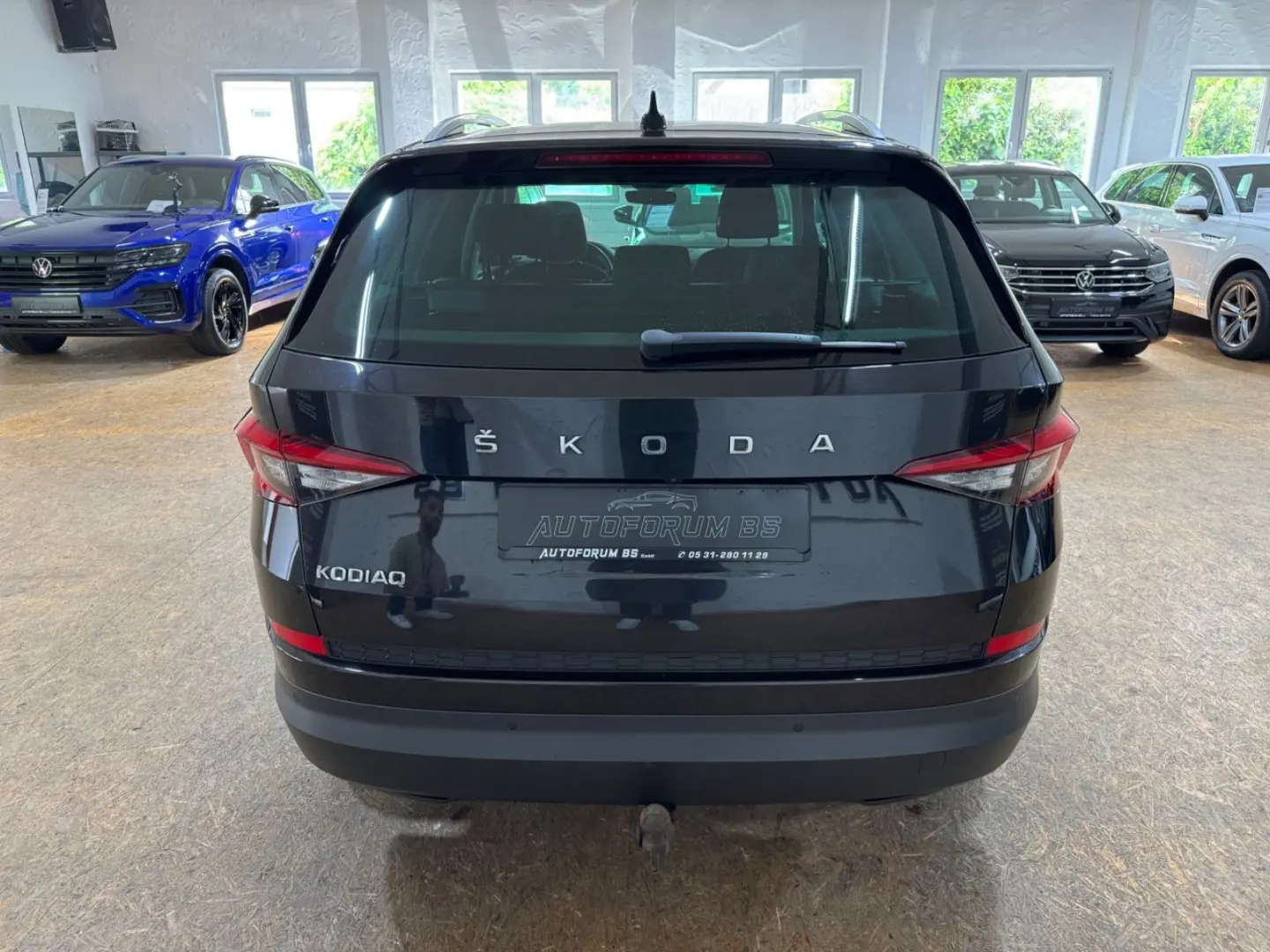 KodiaqDrive 125 2.0TDI DSG/AHK/STANDHEIZ/CAM/19