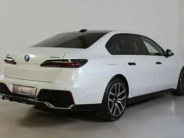 740d xDr. M Sport Autob.asst. ACC Panorama Sthz.