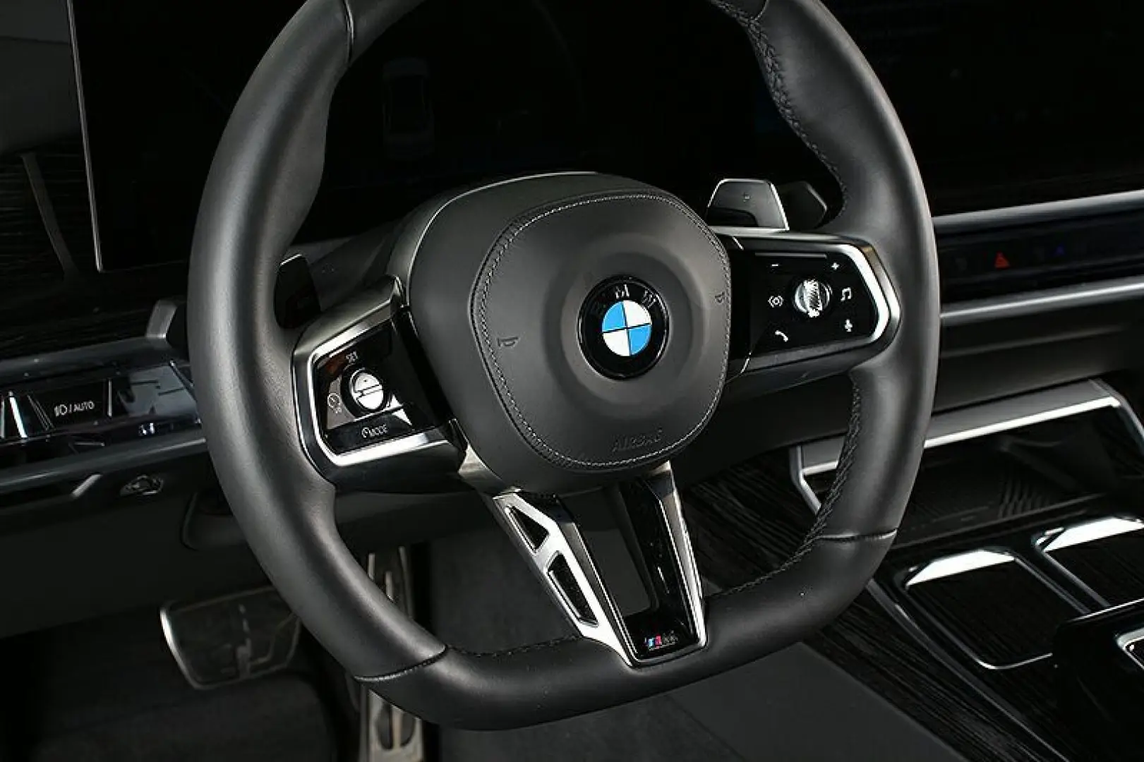 740d xDr. M Sport Autob.asst. ACC Panorama Sthz.