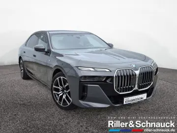 740 d xDrive M Sport SITZBELÜFTUNG+PANO+ACC+B&W