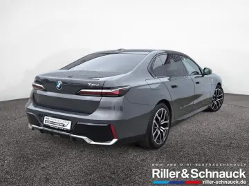 740 d xDrive M Sport SITZBELÜFTUNG+PANO+ACC+B&W