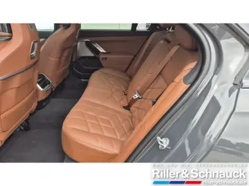740 d xDrive M Sport SITZBELÜFTUNG+PANO+ACC+B&W