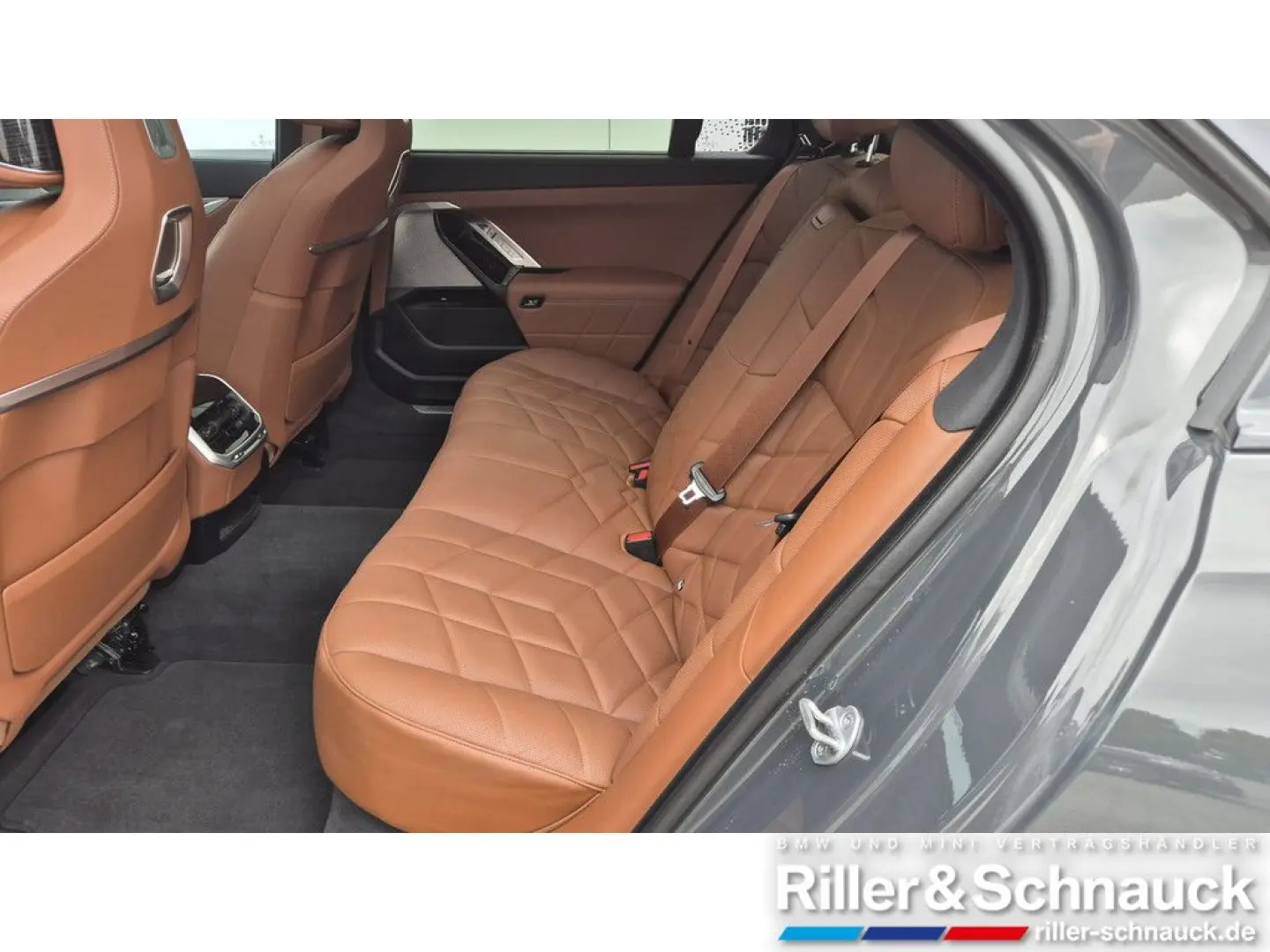 740 d xDrive M Sport SITZBELÜFTUNG+PANO+ACC+B&W