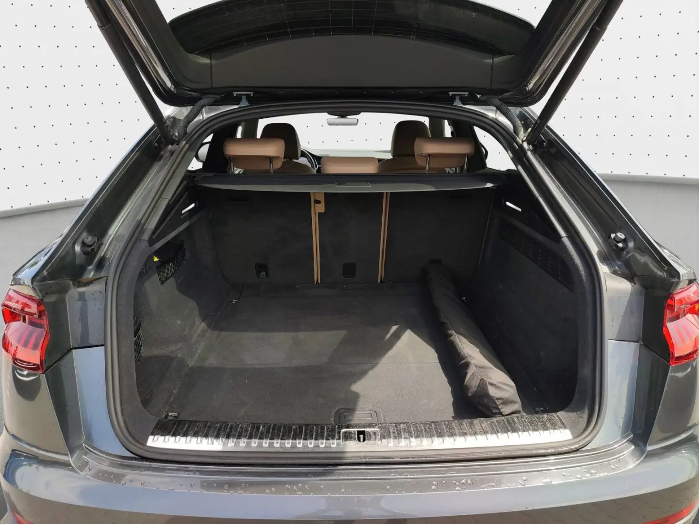 Q8 50 TDI quattro S line selection*Navi*Matrix*A
