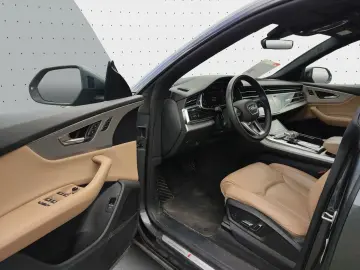 Q8 50 TDI quattro S line selection*Navi*Matrix*A