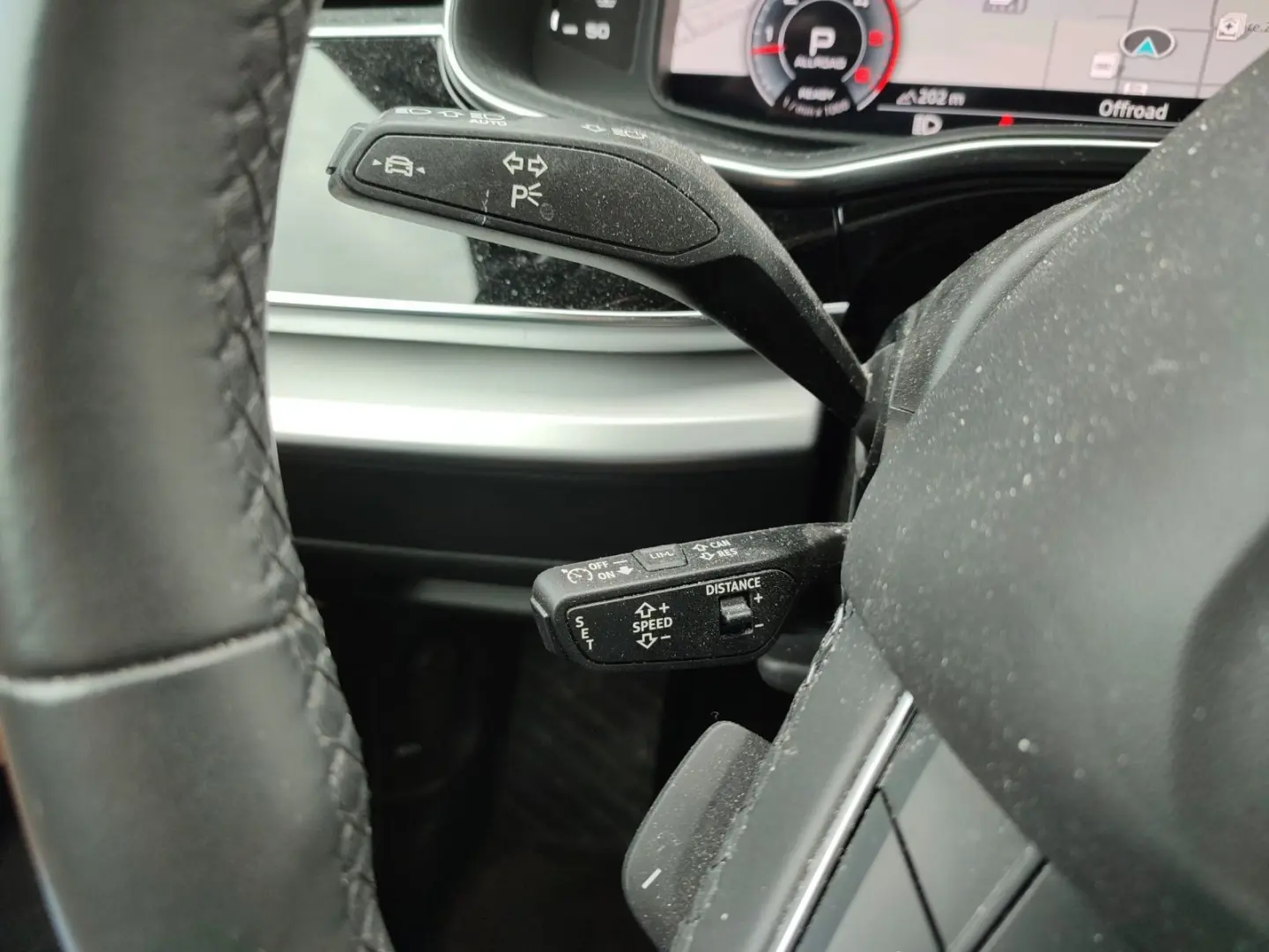 Q8 50 TDI quattro S line selection*Navi*Matrix*A