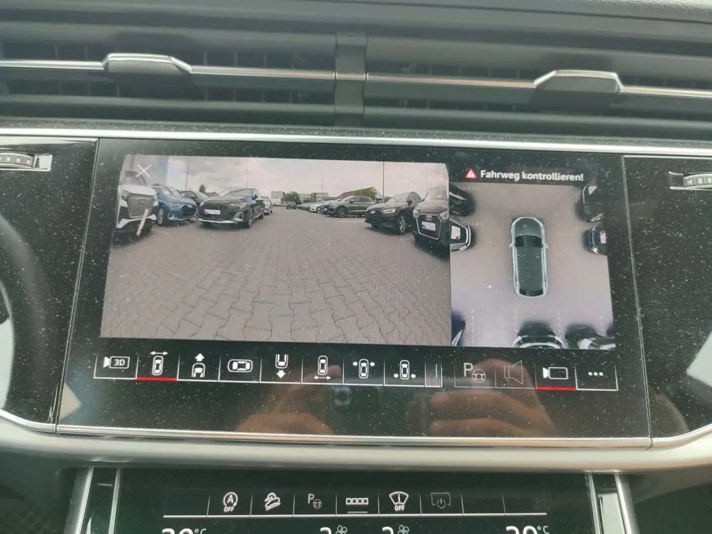 Q8 50 TDI quattro S line selection*Navi*Matrix*A