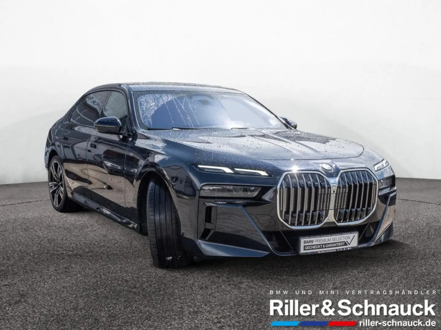 740d xDrive M-Sport ACC STANDHZ PANO 360° RSE