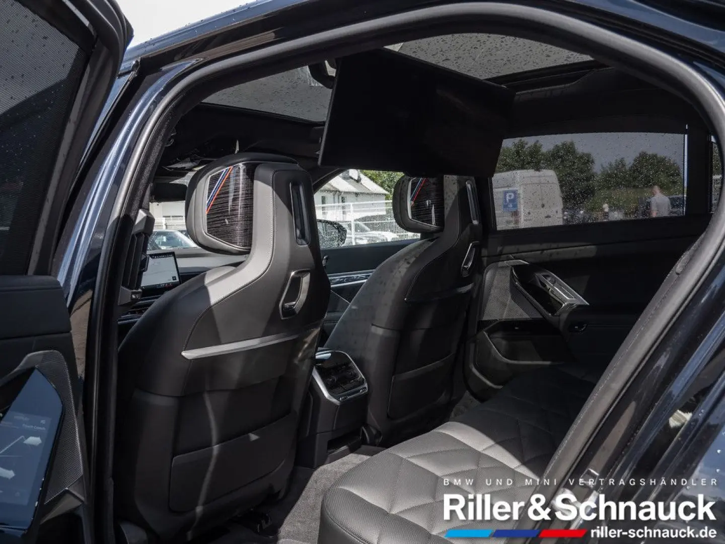 740d xDrive M-Sport ACC STANDHZ PANO 360° RSE