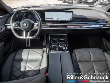 740d xDrive M-Sport ACC STANDHZ PANO 360° RSE