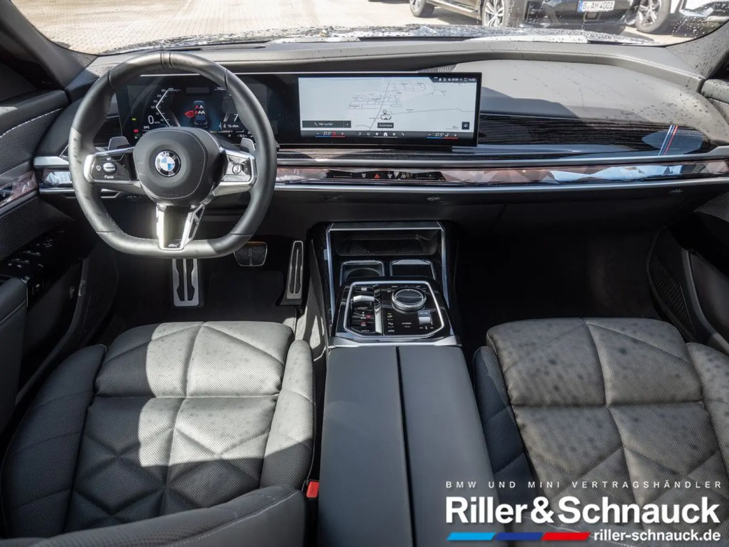 740d xDrive M-Sport ACC STANDHZ PANO 360° RSE