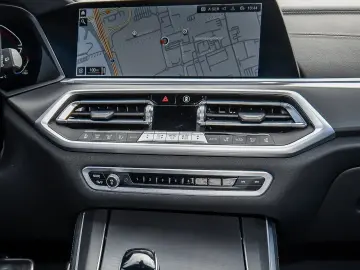 X5 xDrive40d M Sport PANO ACC AHK