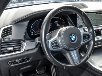 X5 xDrive40d M Sport PANO ACC AHK