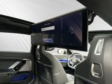 740d xDrive M Sport|Fond-Entertainment|Panorama