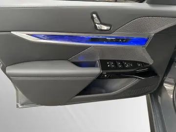740d xDrive M Sport|Fond-Entertainment|Panorama