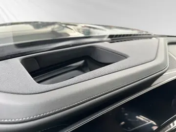 740d xDrive M Sport|Fond-Entertainment|Panorama