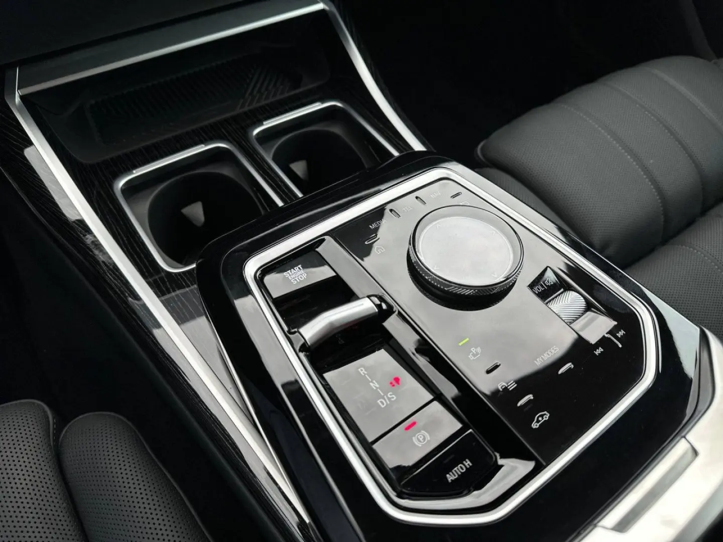 740d M Sport FondEnter Executiv HUD PA+ACC Stdhz