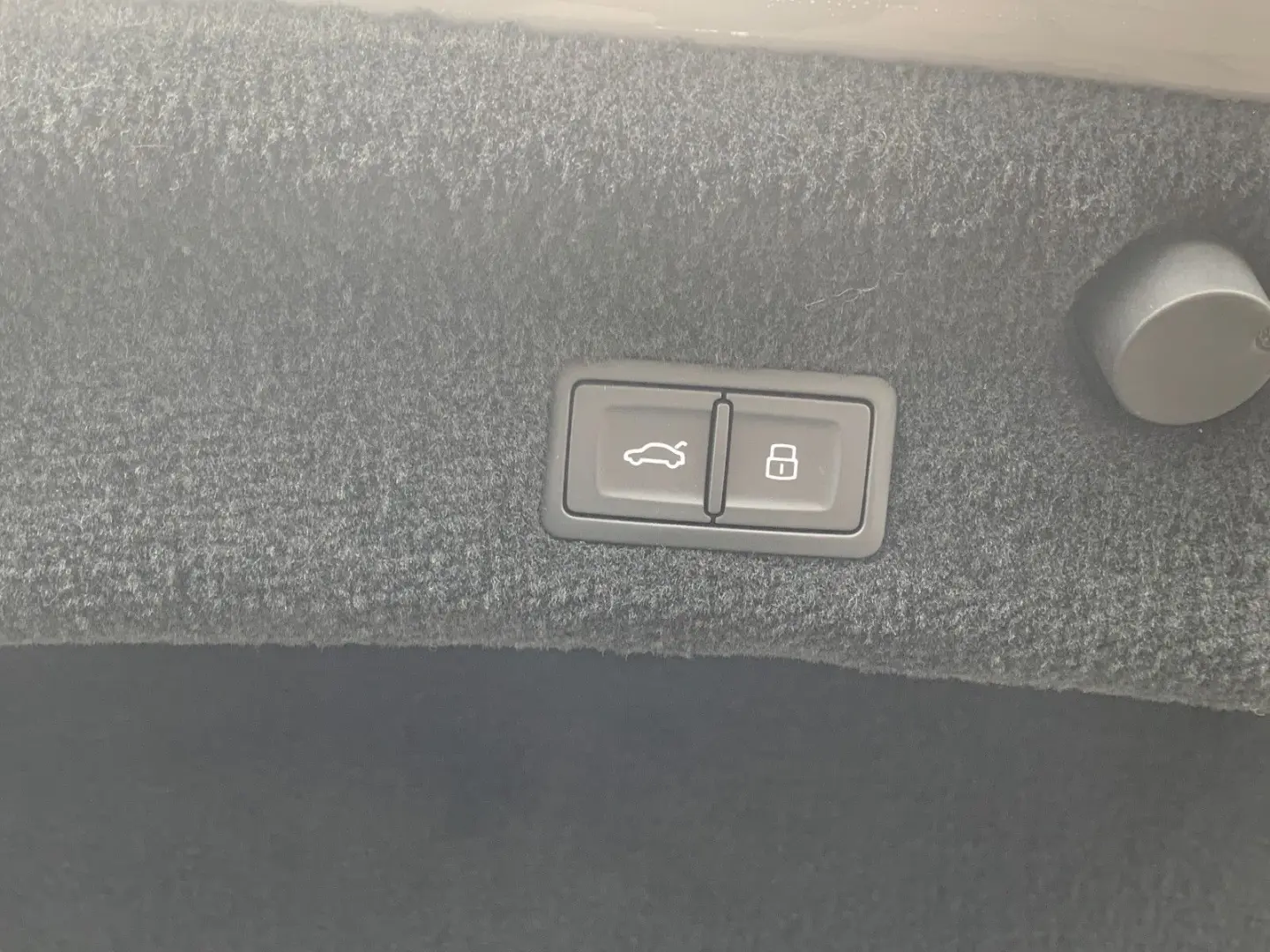 Continental GTC V8 Mulliner Blackline/Carbon/HUD