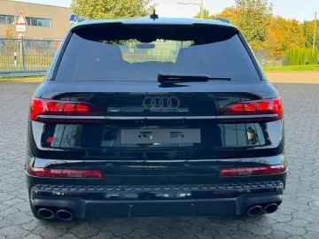 SQ7 4.0 TFSI Quattro Carbon/Pano/Allradlenkung