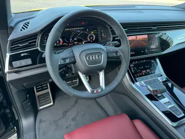 SQ7 4.0 TFSI Quattro Carbon/Pano/Allradlenkung