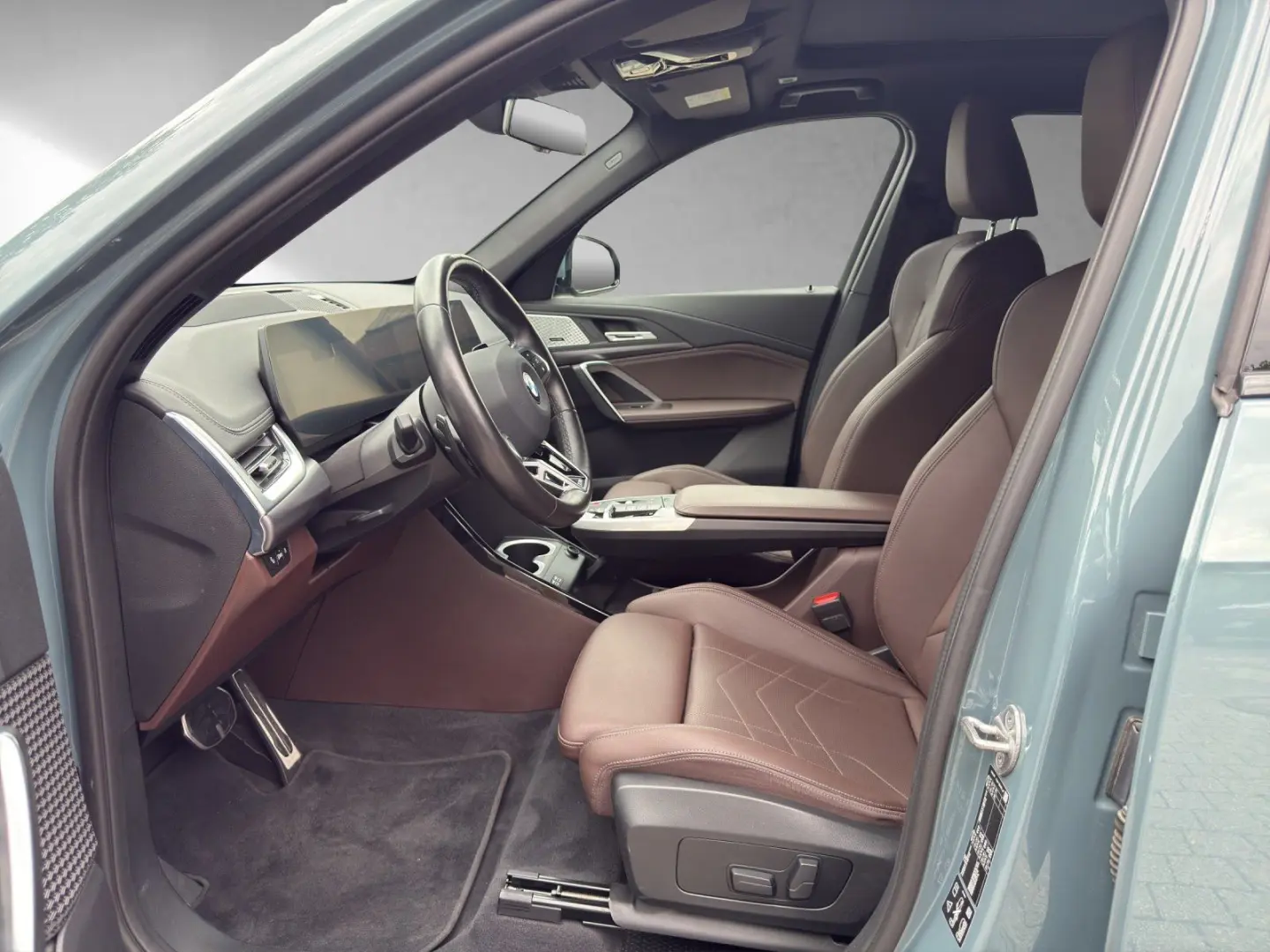 X1 xDrive23i M Sport Pano eSitze 360° ACC H&K