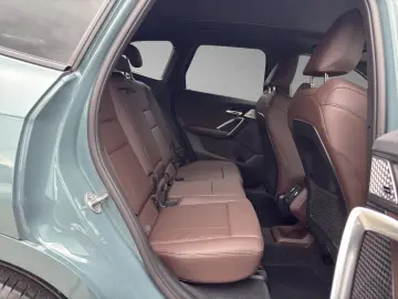 X1 xDrive23i M Sport Pano eSitze 360° ACC H&K