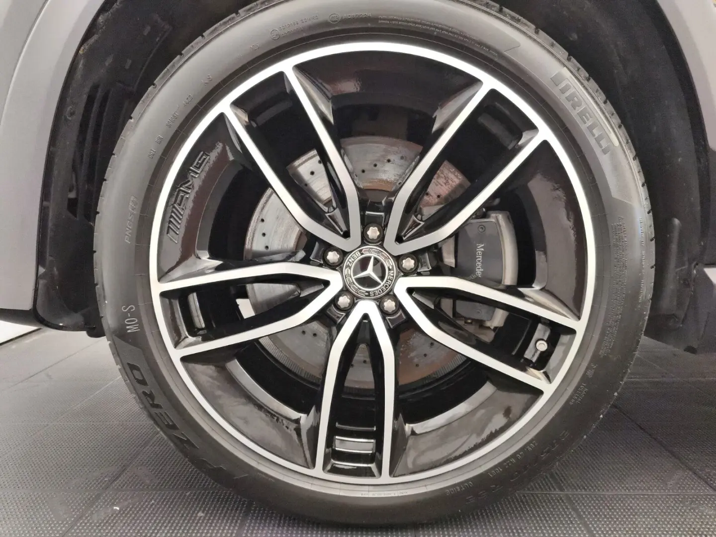 GLE 350 de 4M AMG Airmatic Akustik AHK Night Bur