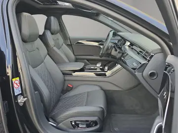 A8 50 TDI quat S-LINE STANDHZ B&O DACH H-UP AHK 