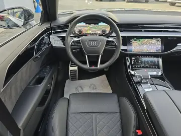 A8 50 TDI quat S-LINE STANDHZ B&O DACH H-UP AHK 