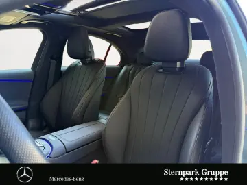 E 300 e 4M AMG Night+Pano+SUPER+Distro+AHK+360°+