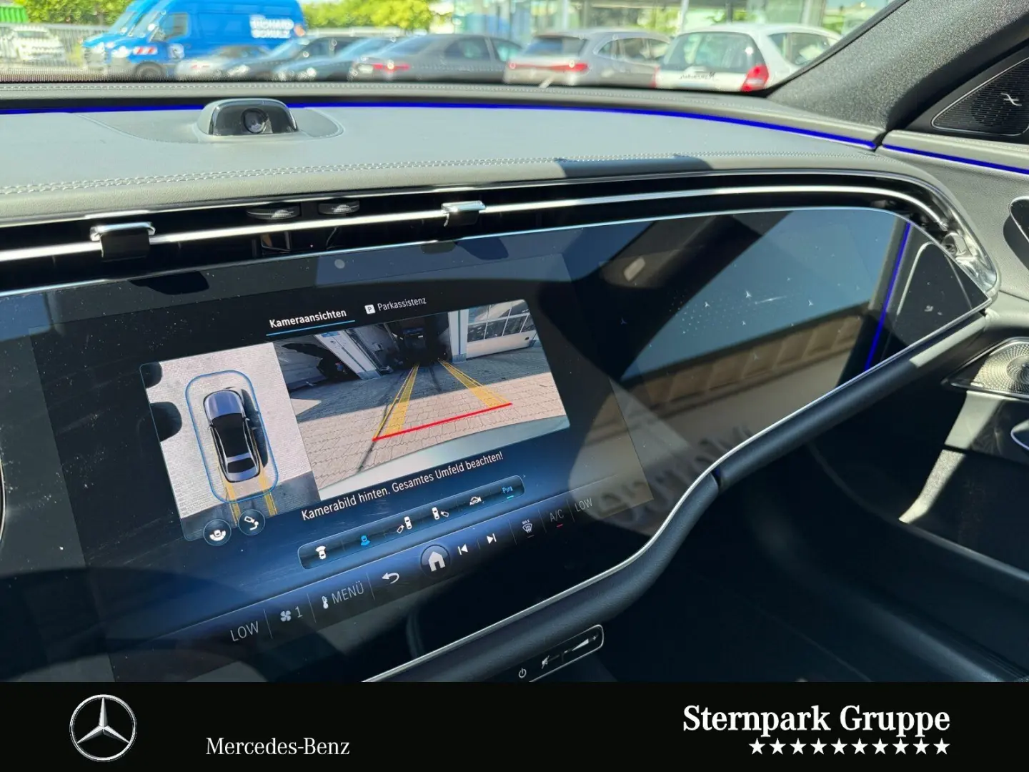 E 300 e 4M AMG Night+Pano+SUPER+Distro+AHK+360°+
