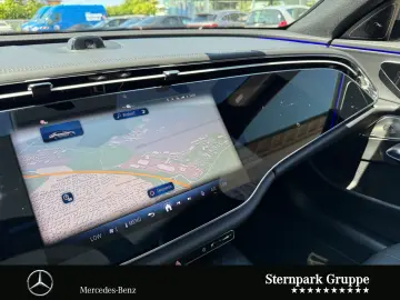 E 300 e 4M AMG Night+Pano+SUPER+Distro+AHK+360°+