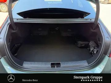 E 300 e 4M AMG Night+Pano+SUPER+Distro+AHK+360°+