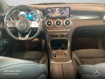 GLC 300 e 4M AMG/Pano/HUD/DigiDisp/Distr/HighAss