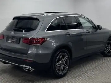 GLC 300 e 4M AMG PANO+AIR-BODY+AHK+MEMO+360+HUD+