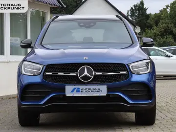 GLC 300 de 4M 3x AMG DISTRO+PANO+KAM360+HEADUP