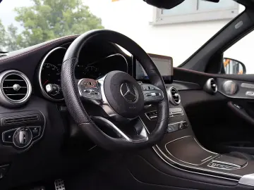 GLC 300 de 4M 3x AMG DISTRO+PANO+KAM360+HEADUP