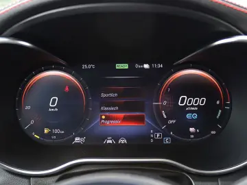 GLC 300 de 4M 3x AMG DISTRO+PANO+KAM360+HEADUP