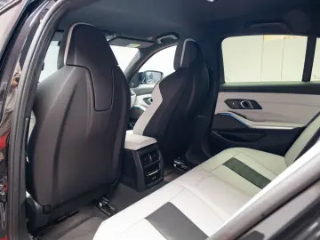 BMW M3 COMPETITION xDrive