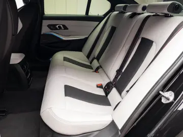 BMW M3 COMPETITION xDrive