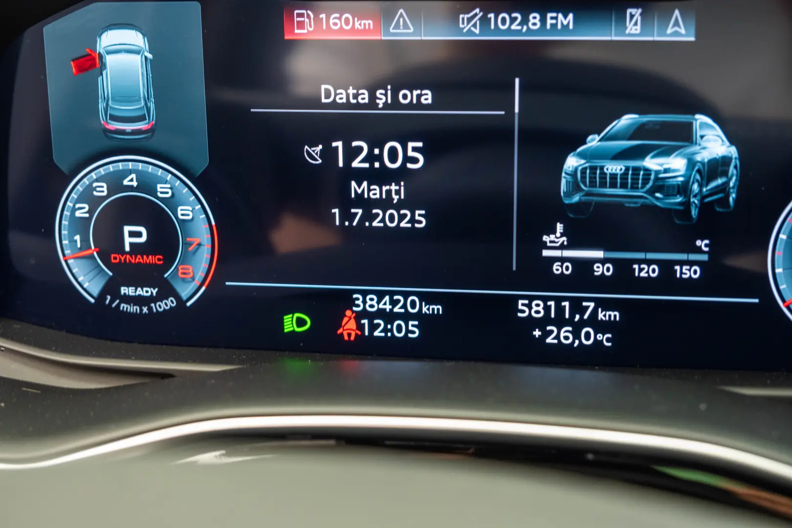 AUDI Q8    S LINE