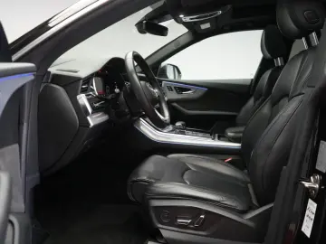 AUDI Q8 50 TDI quattro