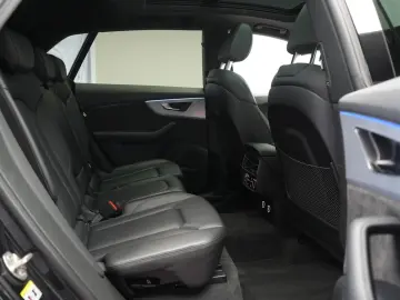 AUDI Q8 50 TDI quattro