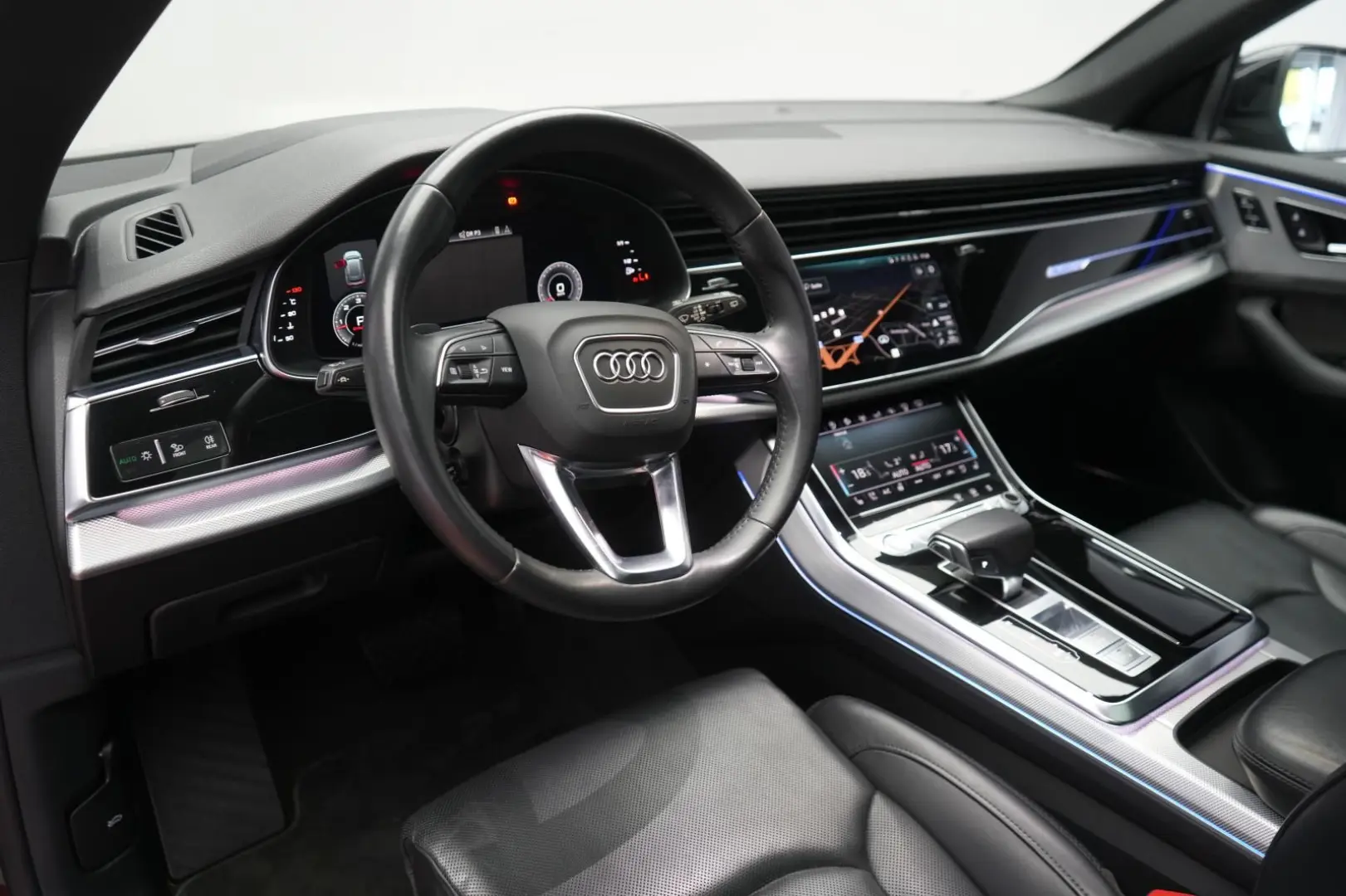 AUDI Q8 50 TDI quattro