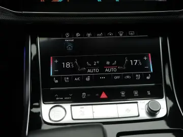 AUDI Q8 50 TDI quattro