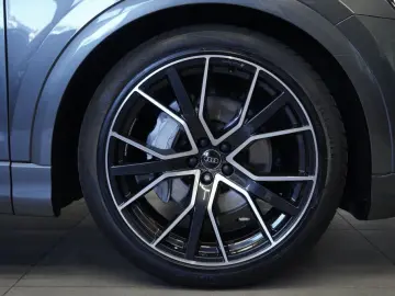 Audi Q8 50 TDI q. S line
