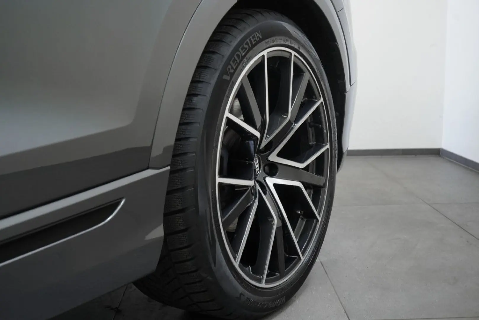 Audi Q8 50 TDI q. S line