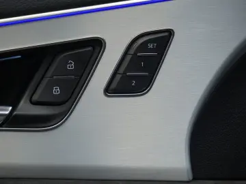 Audi Q8 50 TDI q. S line