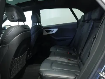 Audi Q8 50 TDI q. S line